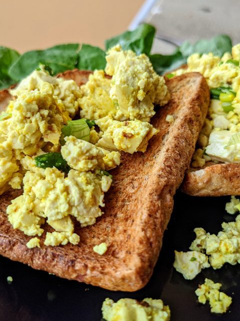 tofu scramble tofu brouillé