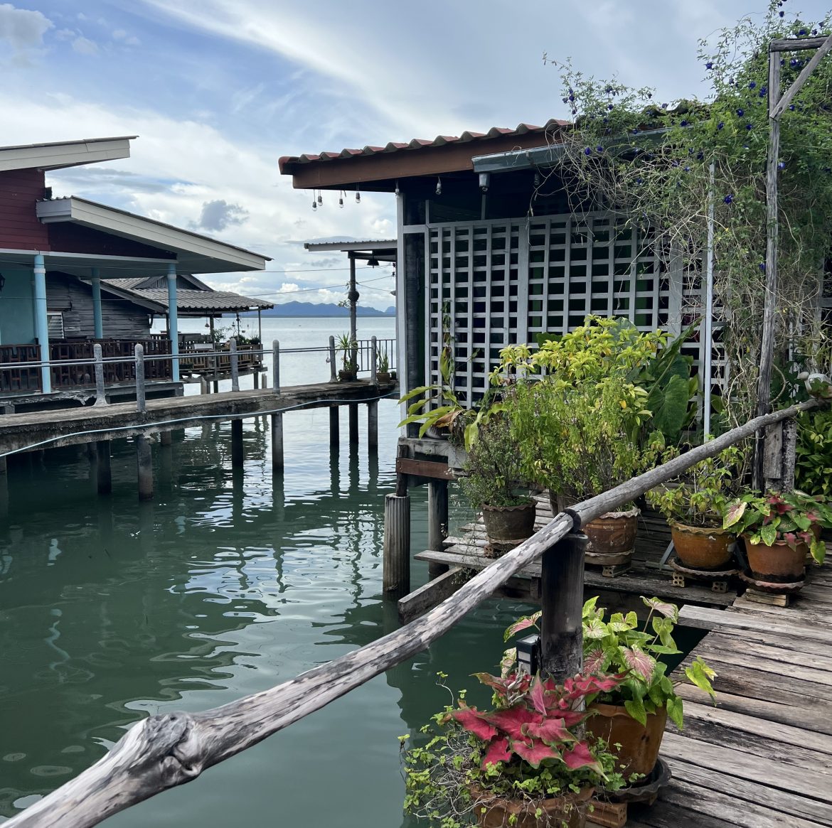 pinto old town koh lanta